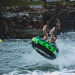 BOUEE TRACTEE HOTSEAT JOBE VERT 1 PERSONNE -Équipement D'Eau 10 11 12 2019 15 46 08