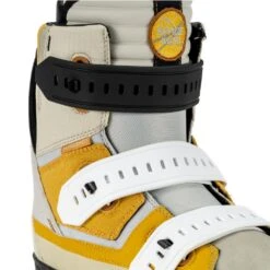 CHAUSSE WAKEBOARD SLINGSHOT SPACE MOB 2023 -Équipement D'Eau chausse slingshot space mob 2 10 08 2022 12 13 59