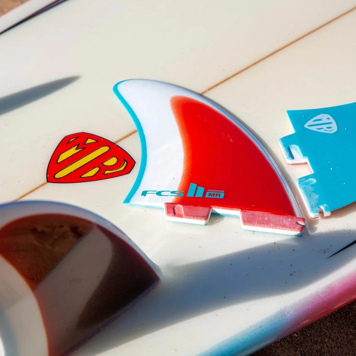 AILERON SURF FCS II MR FREERIDE TWIN BLUE/RED/WHITE – Image 3