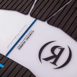 WAKESURF RONIX FLYWEIGHT SKIMMER 2023 -Équipement D'Eau flyweight skimmer 2 28 01 2023 09 42 12