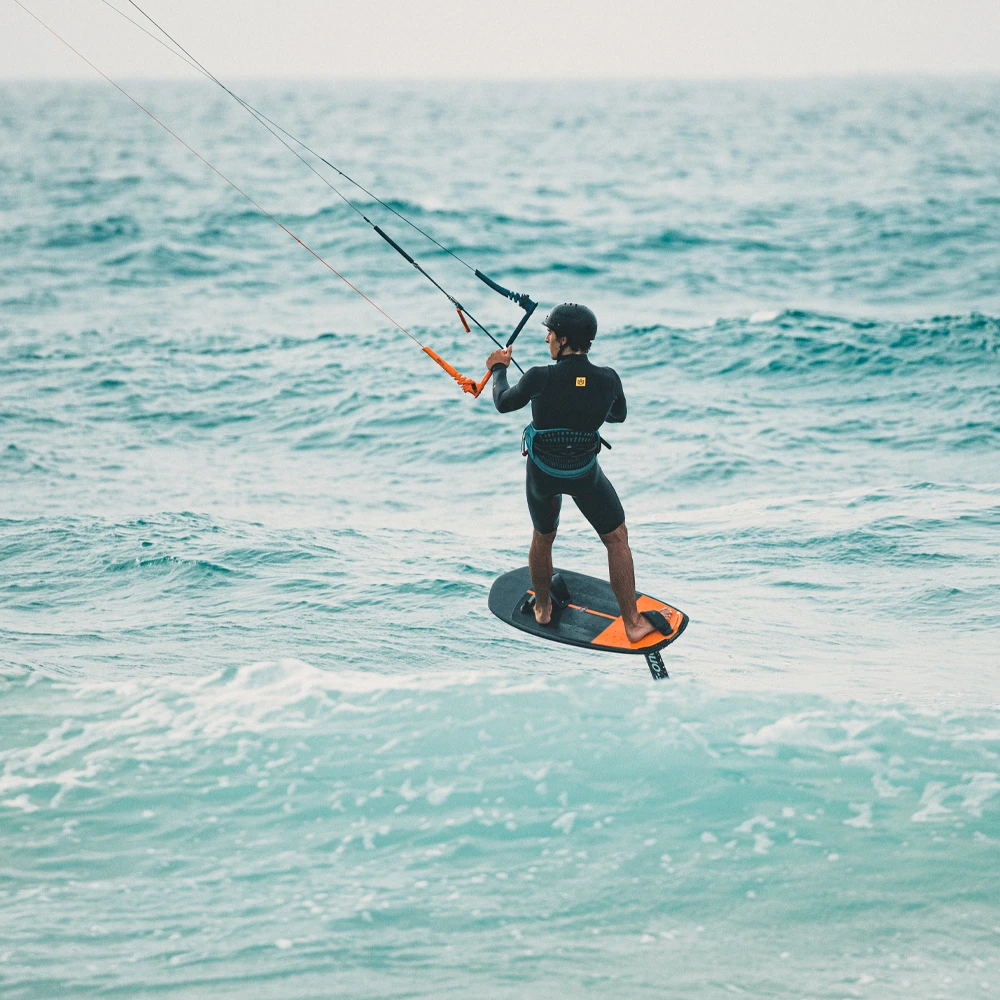 Planche De Foil F-one Pocket Carbon Custom 2023 3 Planche De Foil F-one Pocket Carbon Custom 2023 – Image 3