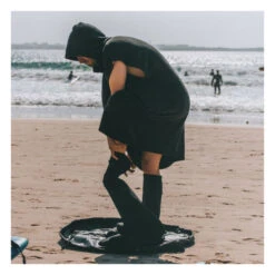 PONCHO NORTHCORE BEACH BASHA GRIS