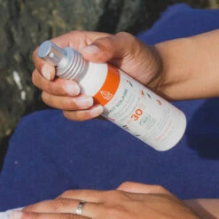 CREME SOLAIRE EQ SPRAY SPF30 100ML -Équipement D'Eau sans titre 2 22 03 2023 09 15 23