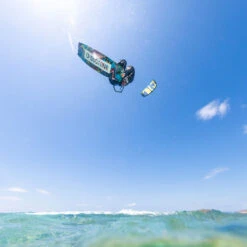 PLANCHE DUOTONE JAIME 2023 -Équipement D'Eau sans titre 40 24 10 2022 09 33 00