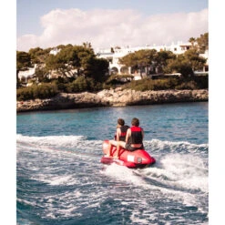 BOUEE TRACTEE BANANE ROUGE JOBE 3 PERSONNES 8 BOUEE TRACTEE BANANE ROUGE JOBE 3 PERSONNES -Équipement D'Eau sans titre 47 24 12 2019 14 48 17